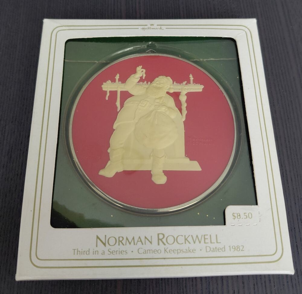 Vintage 1982 Hallmark Cameo Ornament Norman Rockwell Filling the Stockings QX305